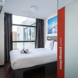 Hotell Easyhotel City Centre